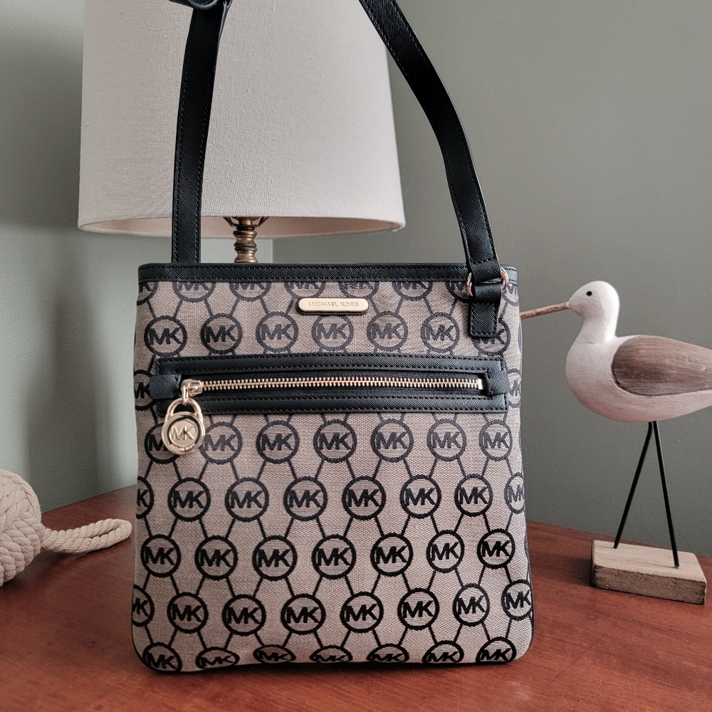 Michael Kors Signature Canvas Black Crossgrain Leather Jacquard Crossbody Bag - Picture 16 of 16